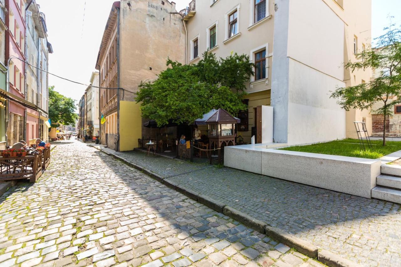Квартира Подобово На Площі Ринок 39 Lviv Dış mekan fotoğraf