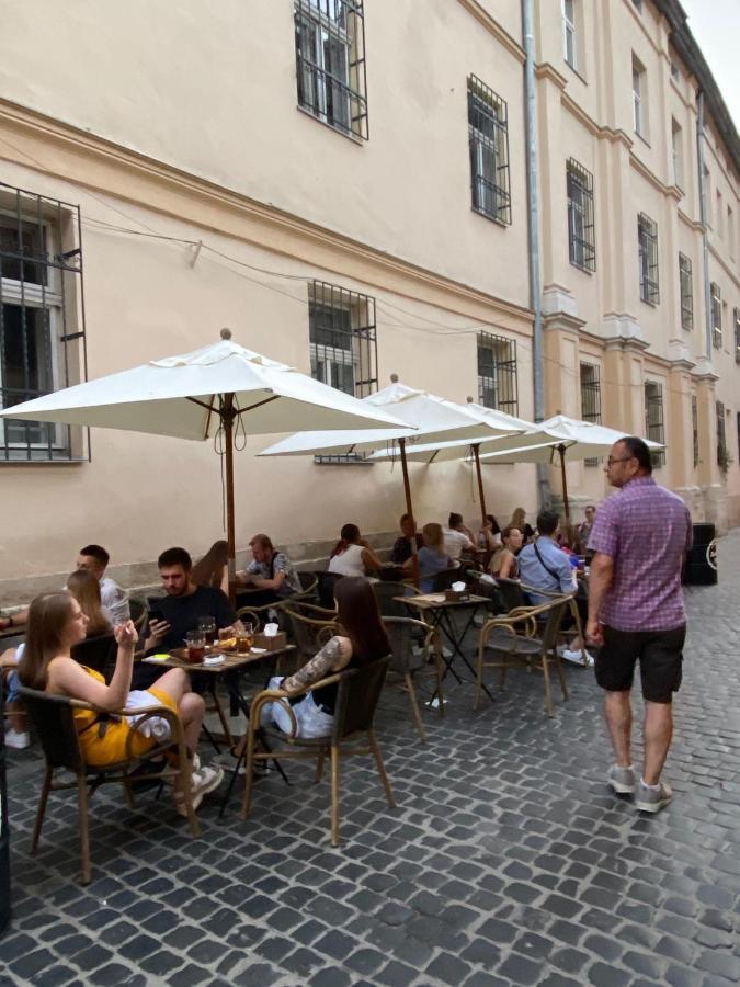 Квартира Подобово На Площі Ринок 39 Lviv Dış mekan fotoğraf