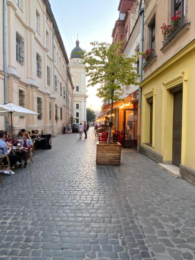 Квартира Подобово На Площі Ринок 39 Lviv Dış mekan fotoğraf