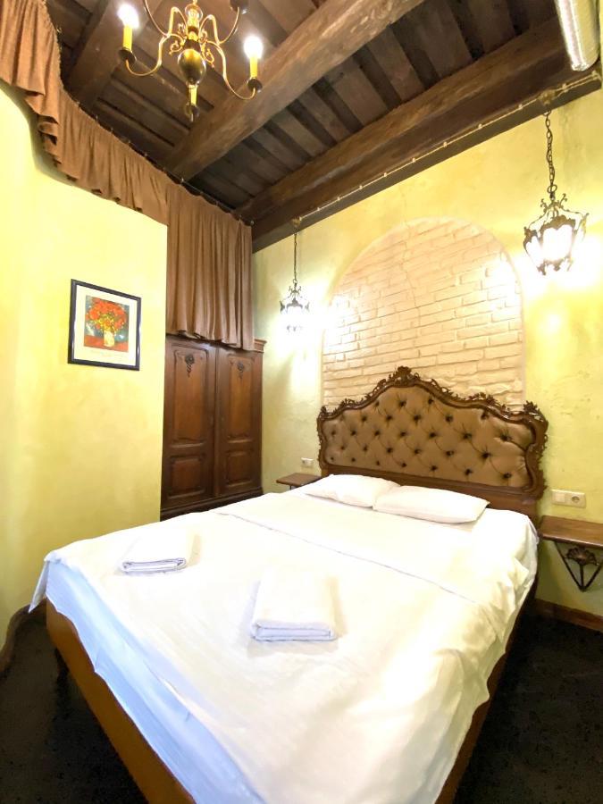 Квартира Подобово На Площі Ринок 39 Lviv Dış mekan fotoğraf