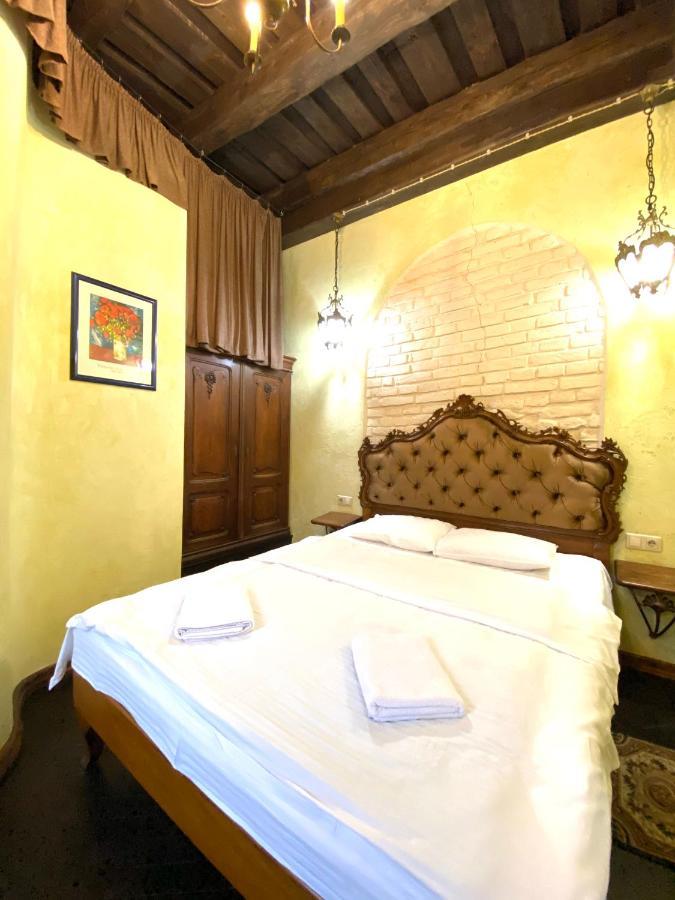 Квартира Подобово На Площі Ринок 39 Lviv Dış mekan fotoğraf